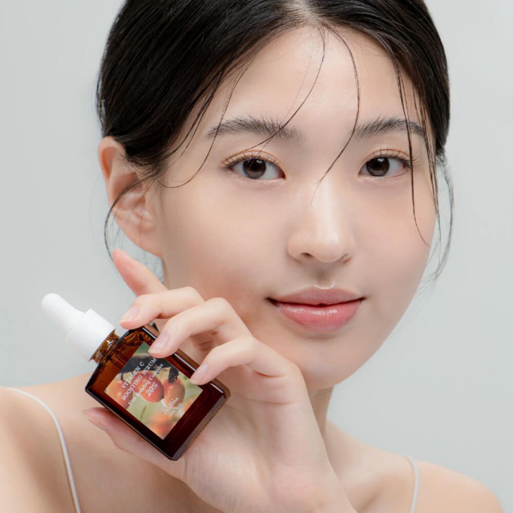 VITAMIN C BOOSTING SERUM 63%