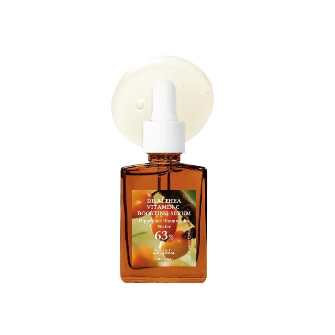 Sérum Dr. Althea Vitamin C Boosting en frasco marrón con cuentagotas sobre fondo blanco
