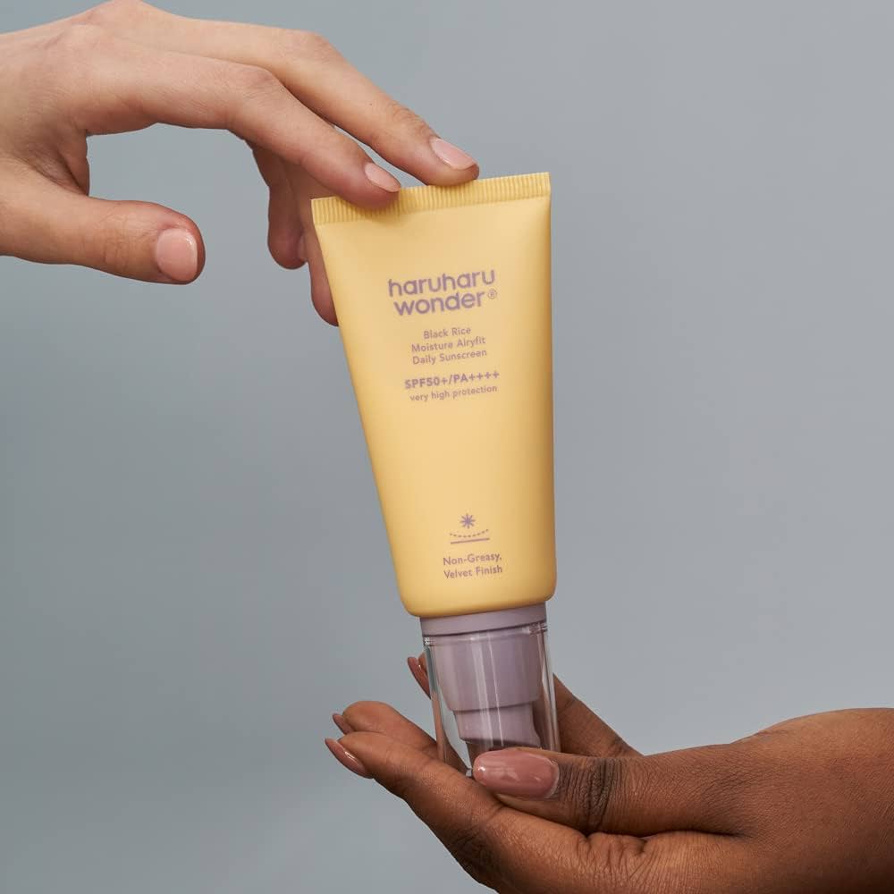 Black Rice Moisture Airyfit Daily Sunscreen SPF50+/PA++++