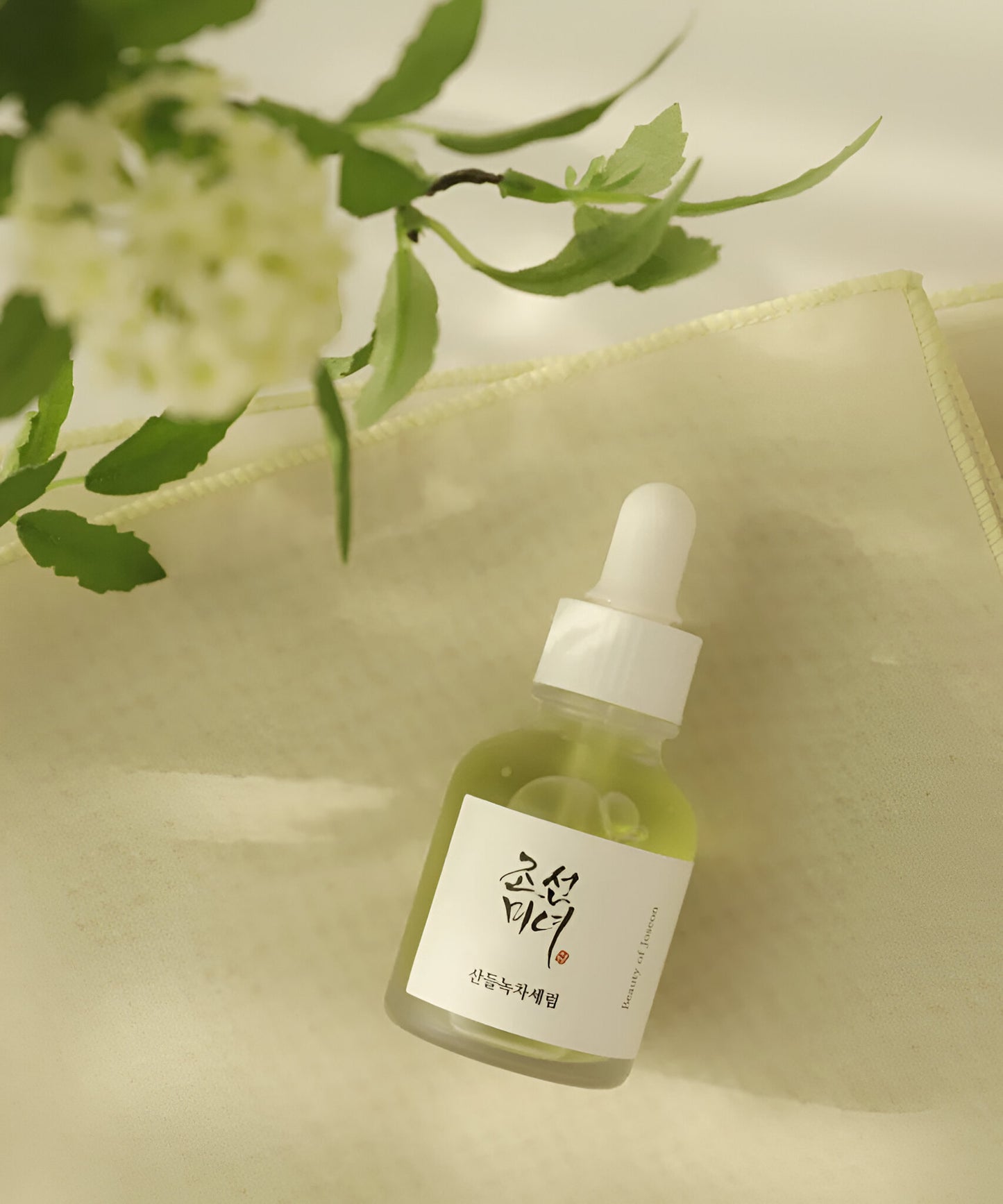 Green tea + Panthenol: Calming Serum - Honey SkinCare Ec