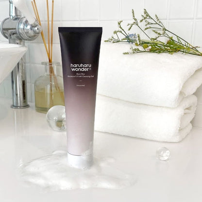 Black Rice Moisture 5.5 Soft Cleansing Gel